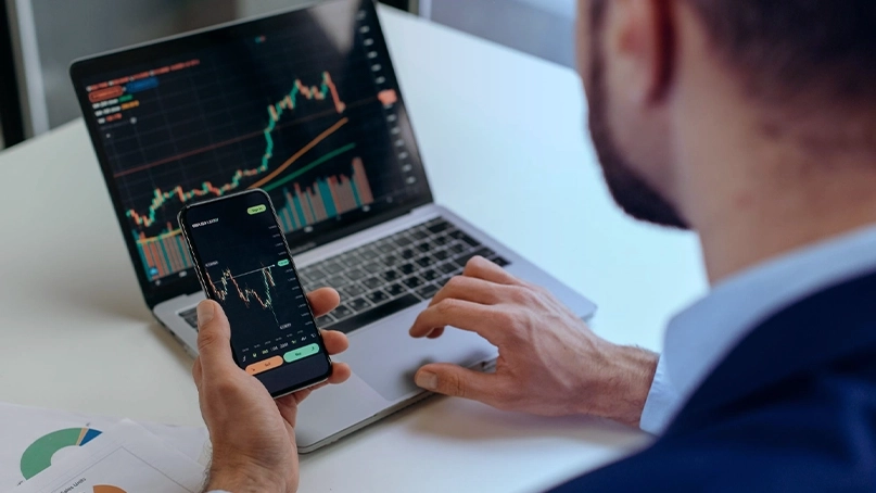 Dashboard di trading IA di BTC +790 Belvario